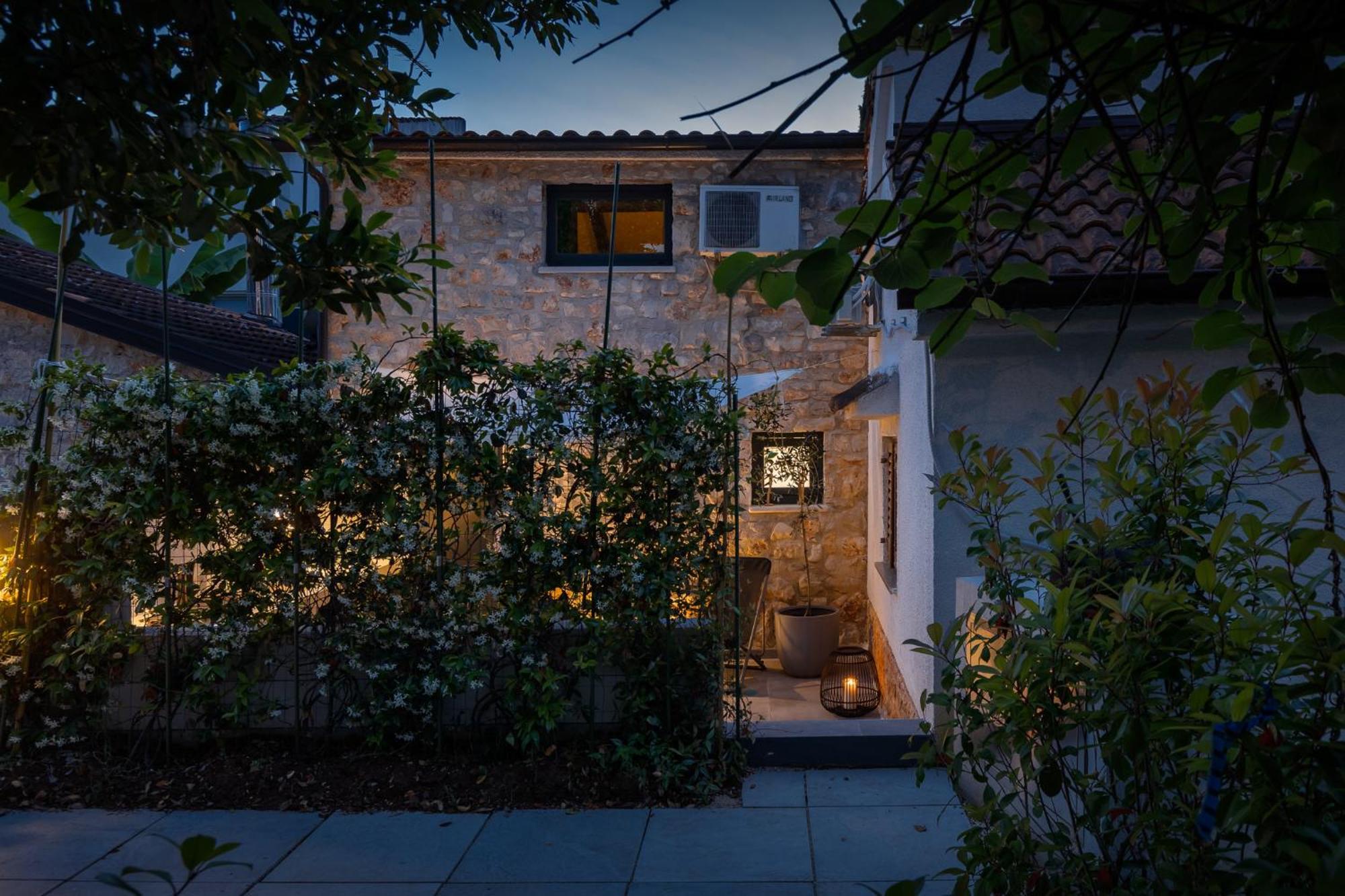 פורץ Grota Premium Apartment & Room מראה חיצוני תמונה